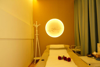 杭州上城区日式指压的寂静美学：在按压中听见雪落的声音